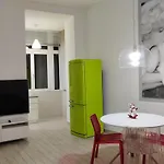 Medina Home